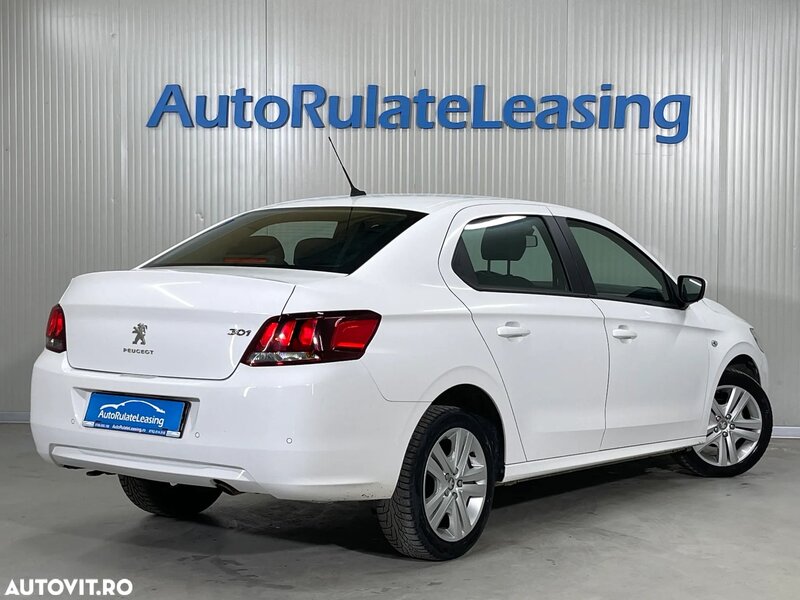 Peugeot 301